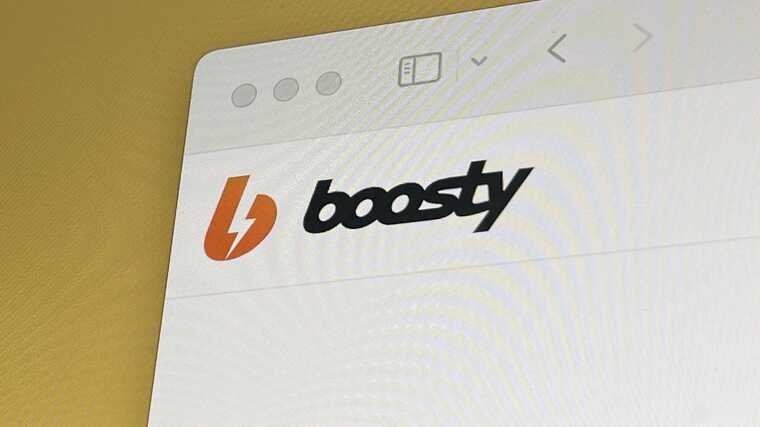 В России заблокировали страницы популярных критиков власти на Boosty