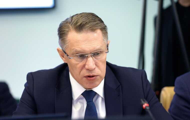 Министр здравоохранения Мурашко игнорирует кризис в службе скорой помощи